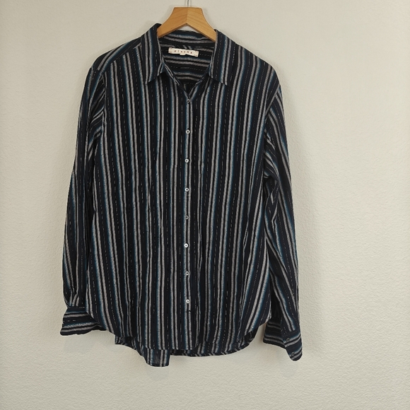 XIRENA Long Sleeve Button Up Poplin Beau Shirt In Night Spark Size Medium - Picture 4 of 16